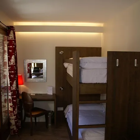 L'ermita Otel