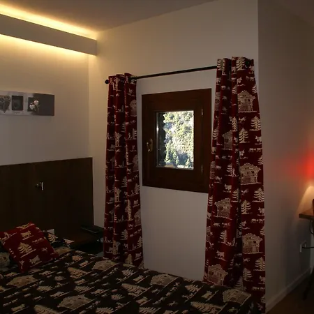 L'ermita Otel 3*