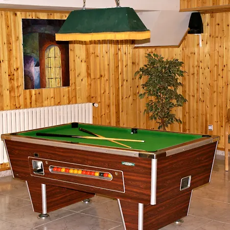 L'ermita Otel 3*