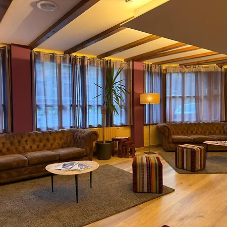 L'ermita Otel
